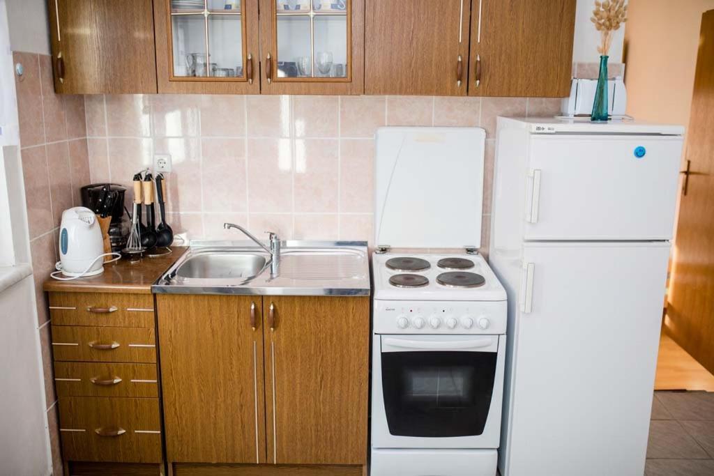 Apartmani Luka Banjol Ngoại thất bức ảnh