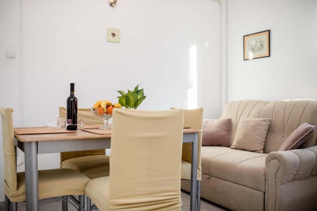 Apartmani Luka Banjol Ngoại thất bức ảnh