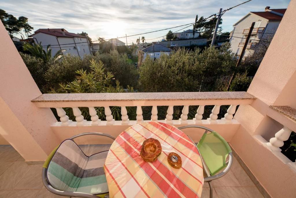 Apartmani Luka Banjol Ngoại thất bức ảnh