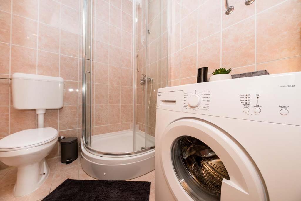 Apartmani Luka Banjol Ngoại thất bức ảnh