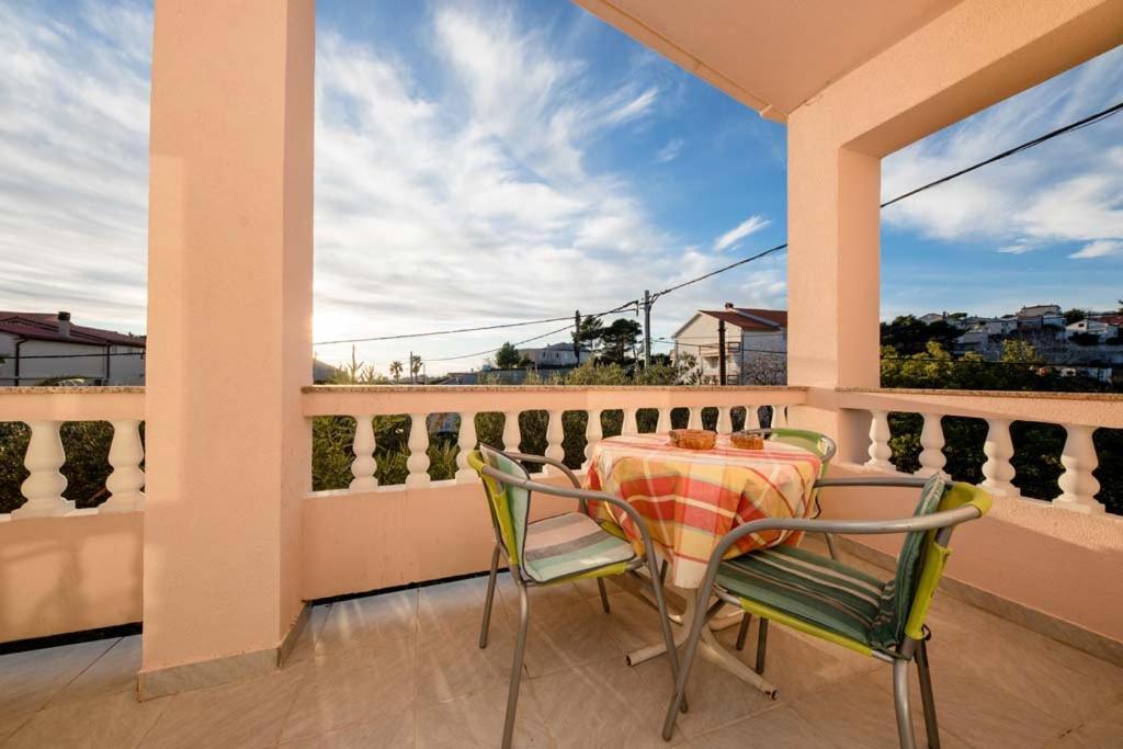 Apartmani Luka Banjol Ngoại thất bức ảnh
