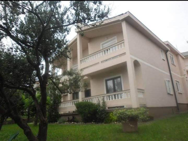 Apartmani Luka Banjol Ngoại thất bức ảnh