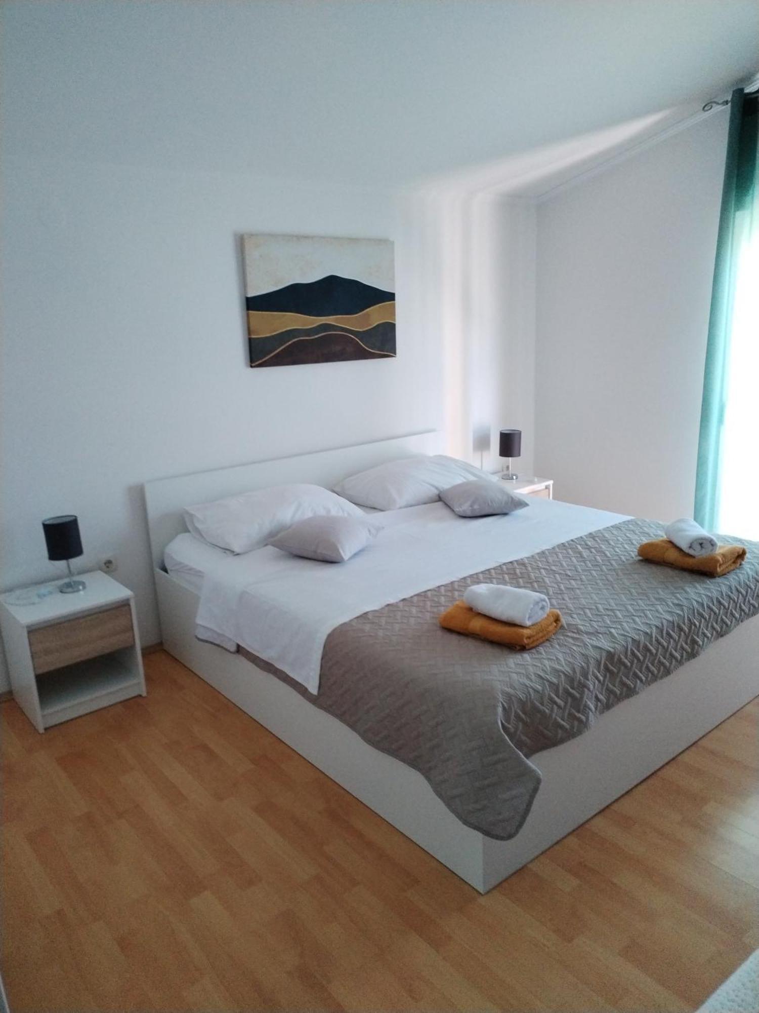 Apartmani Luka Banjol Phòng bức ảnh